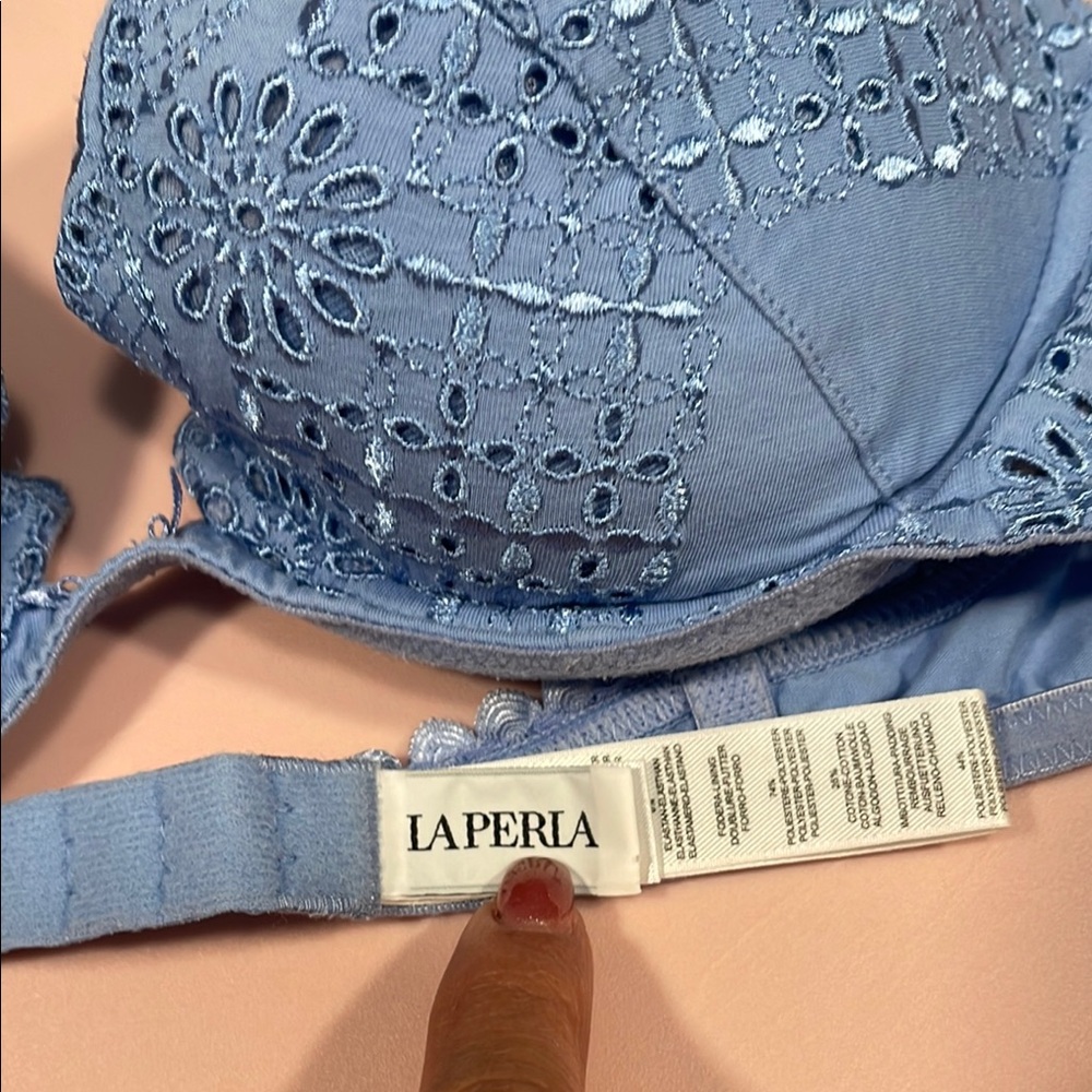 LaPerla Cute eyelet embroidered underwire bra - Picture 4 of 6